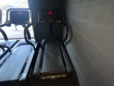 8TRx 8 Series Commercial Treadmill With LCD Console And Embedded Quick Keys