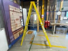 2.37mtr Fiberglass Single Ladder