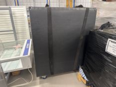 Plastic Flight Box Protector