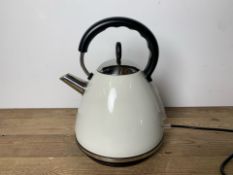 EGL 1.7L Coloured Pyramid Kettle