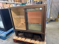 Quest Undercounter Fridge - No Reserve