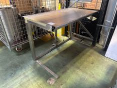 Stainless Steel Table - No Reserve