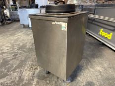 Unbranded Mobile Plate Warmer