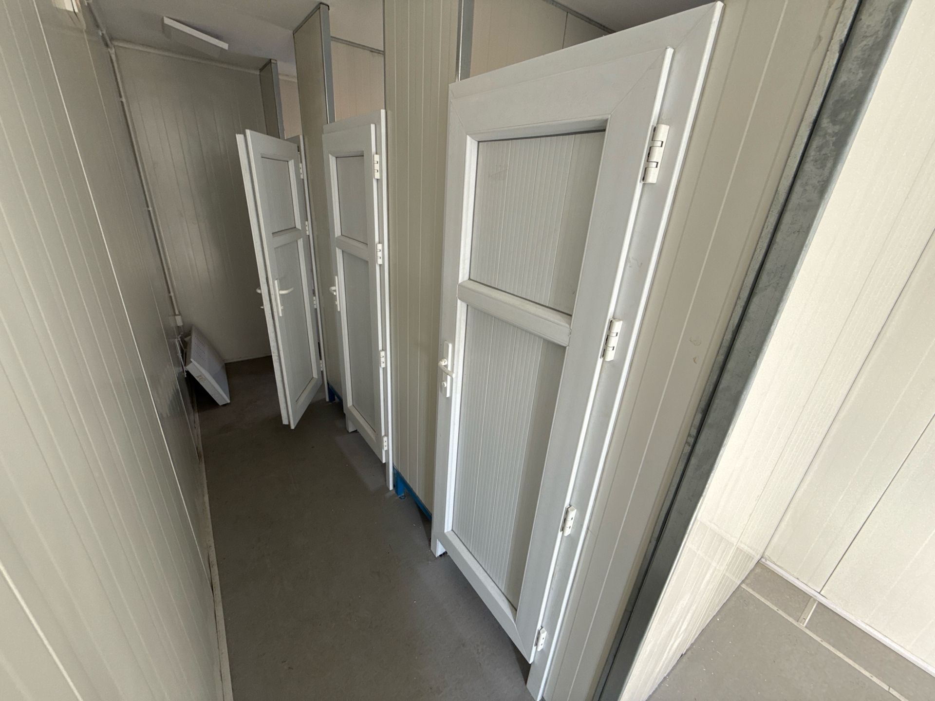 11m Pre Fabricated Building With Toilet Block No Reserve - Image 15 of 22