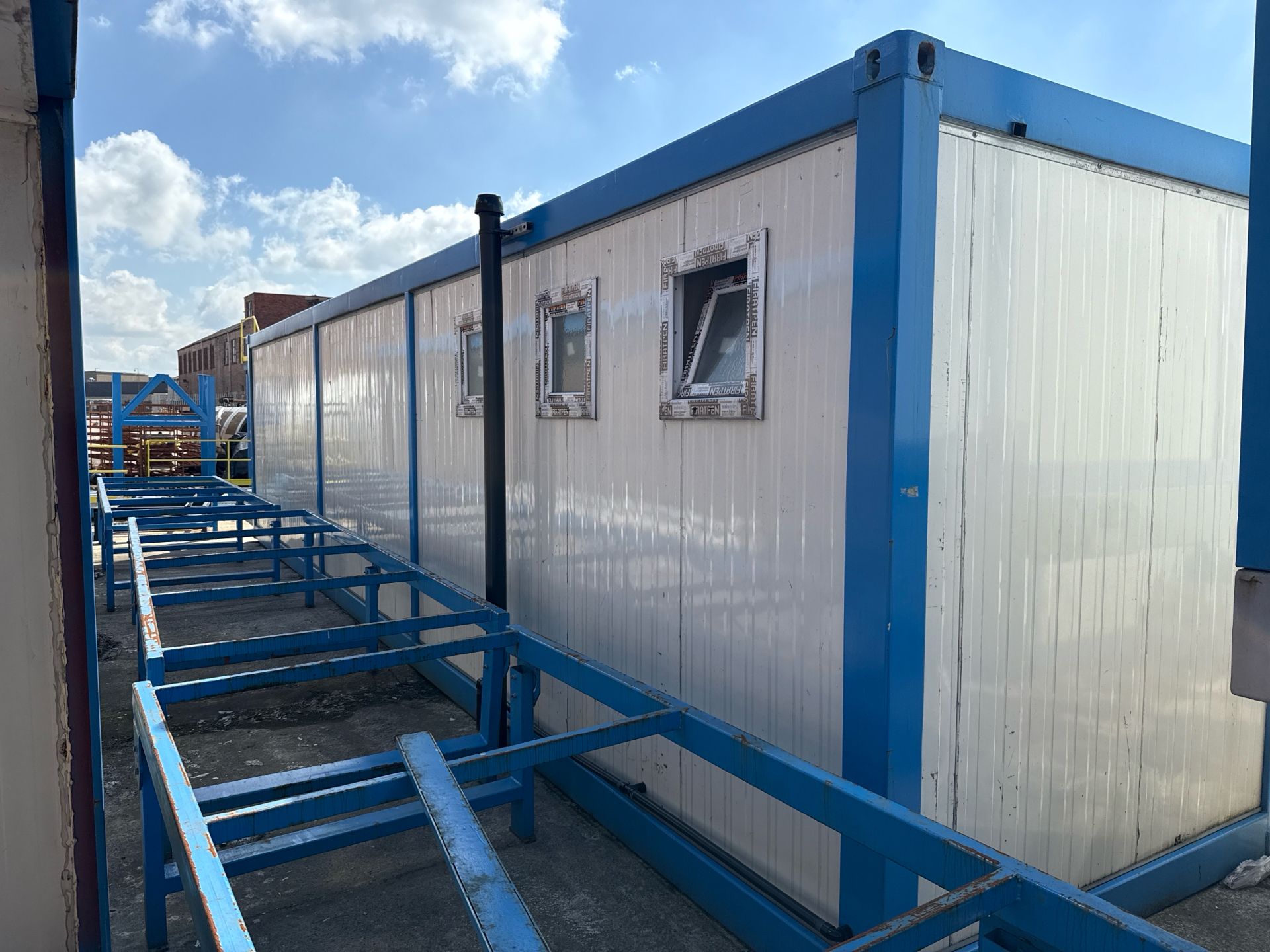 11m Pre Fabricated Building With Toilet Block No Reserve - Image 6 of 22