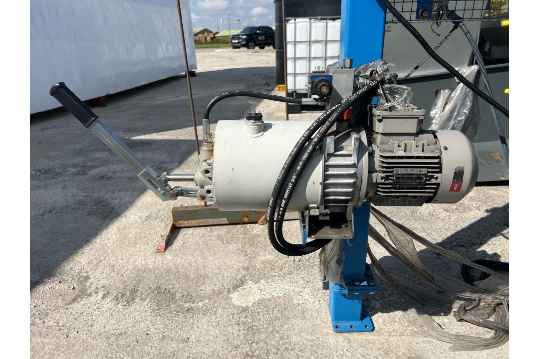 Large Industrial Hopper System No Reserve - Image 2 of 7