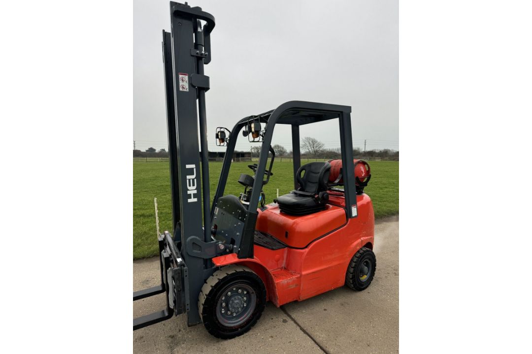 2020 Heli 2 Tonne LPG Gas Forklift Truck, AMAZING LOW 737 HOURS From New!! - Image 2 of 5