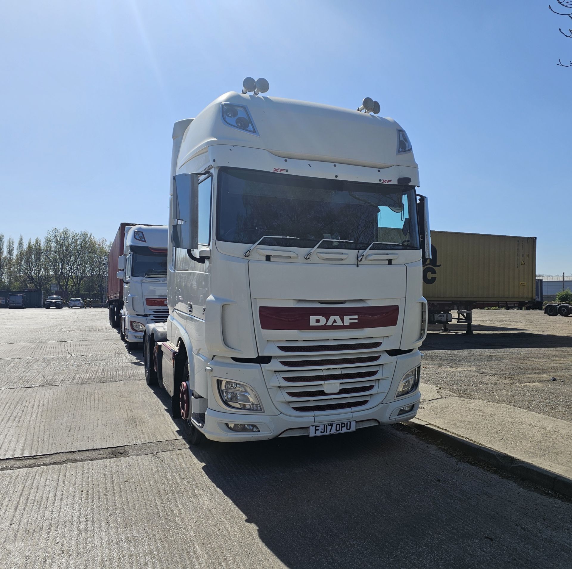 2017 DAF XF 460, 767,000km