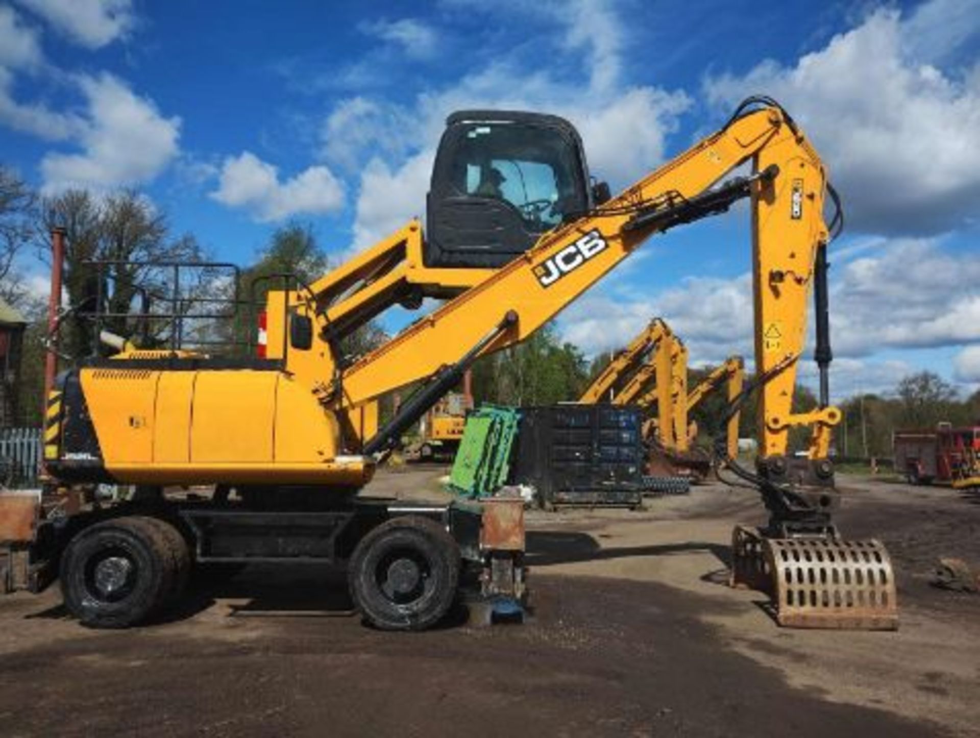 2017 - JCB JS20MH Rehandler (14k hours) - Image 2 of 3
