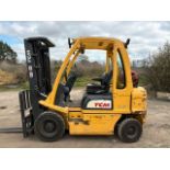 2017 TCM 2.5 Tonne Gas Forklift, 3615 Hours, 4500mm Full Free Lift, Side Shift