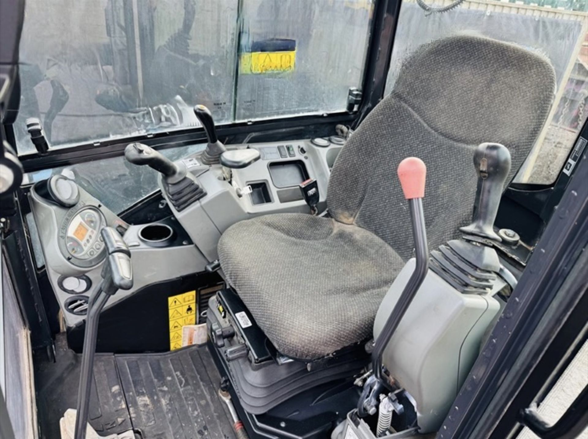 2020 Bobcat E27Z Excavator, ONLY 1531 HOURS, Quick Hitch, 3 Buckets - Image 15 of 26