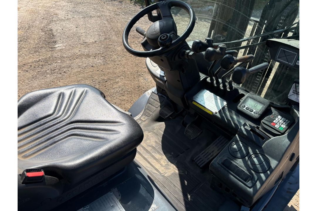 2017 Toyota 2.5 Tonne Diesel Forklift, 6124 Hours, 6m Triple Mast, Side Shift, Spare 4th Service - Image 5 of 8