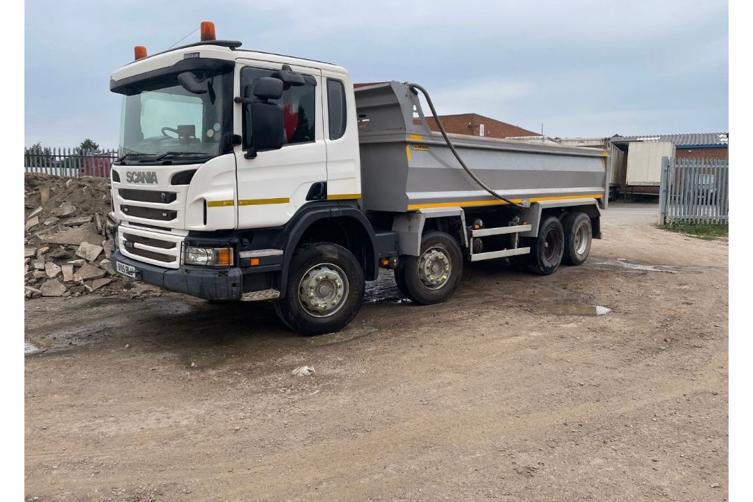 2015 Scania P410 Tipper 8 x 4 Wheel, 433,000 km's / 269,000 Miles, MOT to 31/12/25 - Image 2 of 8