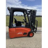 2013 Linde 1.6 Tonne Electric Forklift, Container Spec, Battery Complete With Charger