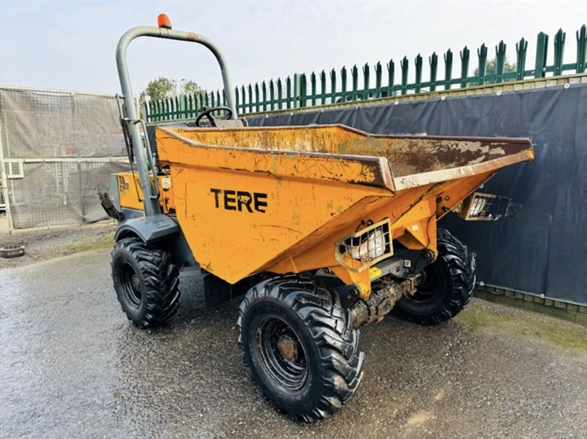 2012 Terex TA3 3 Tonne Dumper, Only 1358 Hours, Site Beacons - Image 6 of 28
