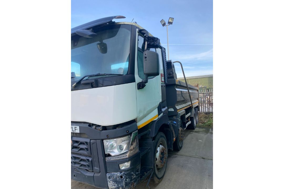 2016 Renault C460.32 Tipper Truck - Approximately 480,000kms/298,258 Miles - Image 4 of 14