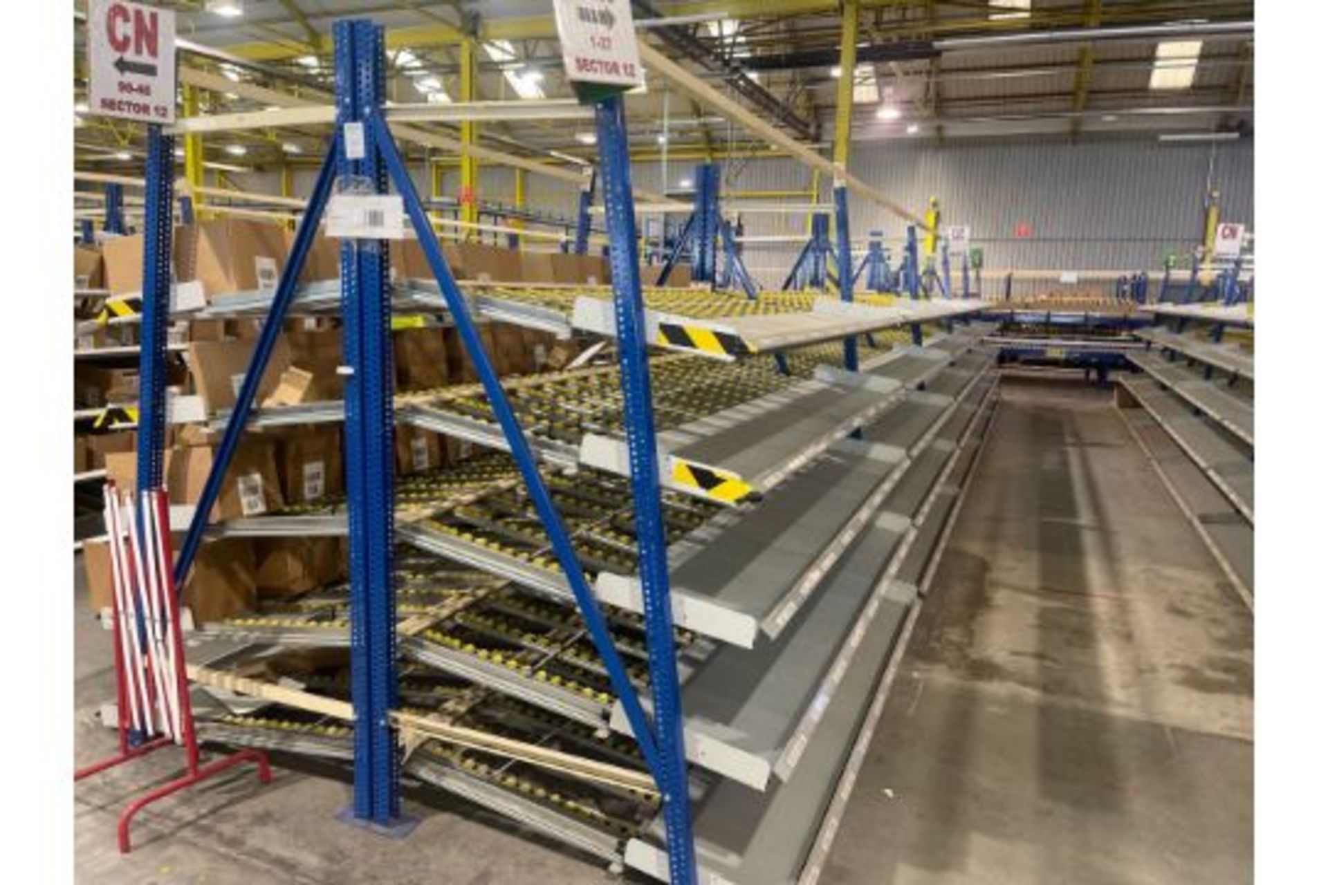 181 Bays of Back To Back Flow Racking Consists 224 Frames, 910 Flow Shelves, Dismantled & Palletised - Image 10 of 27