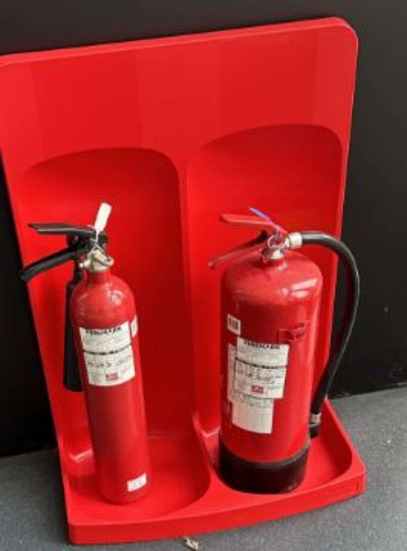 Set of Co2 Fire Extinguisher & Foam Fire Extinguisher On Stand, *No Reserve* - Image 2 of 3