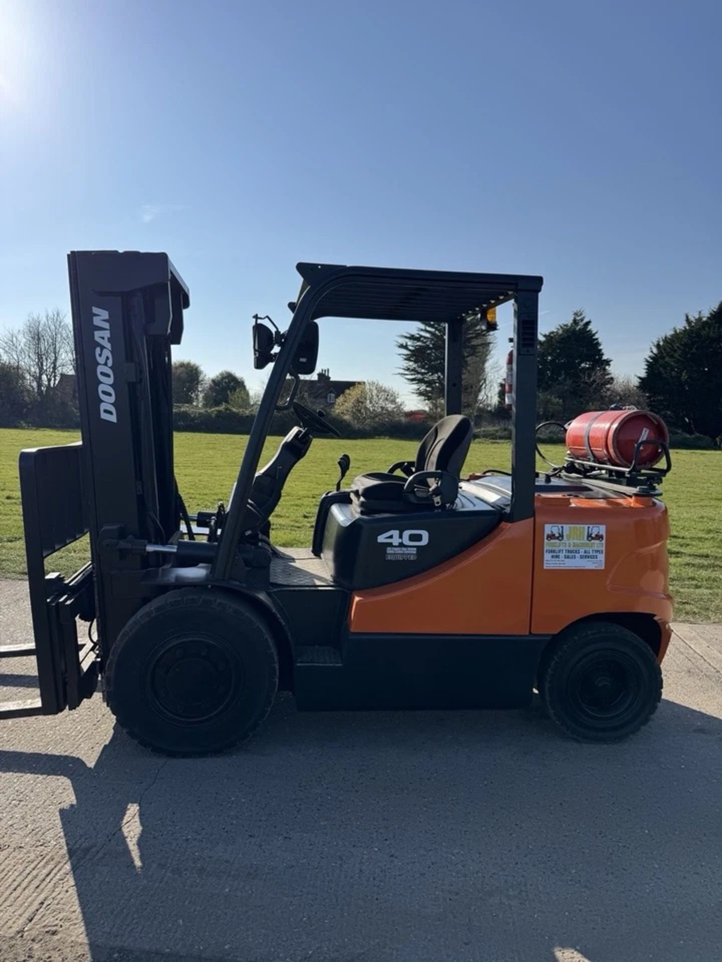 Doosan 4 Tonne Gas Forklift Truck - Image 3 of 7