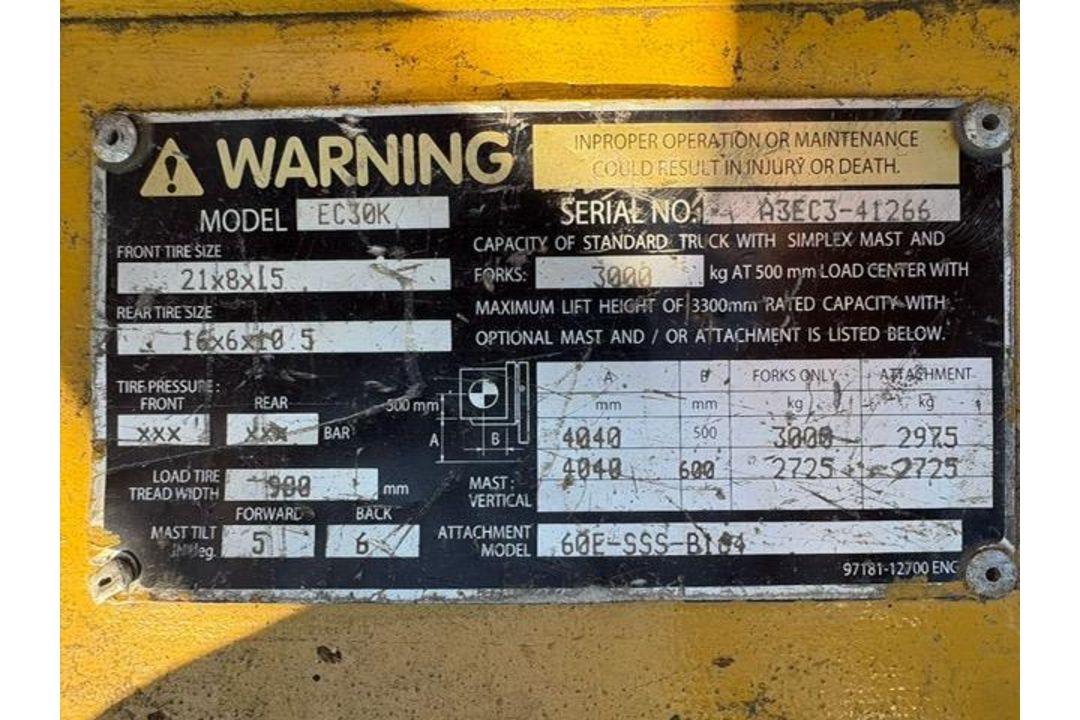 2005 Caterpillar 3 Tonne Electric Forklift, 4 Metre Lift, Side Shift - Image 15 of 16