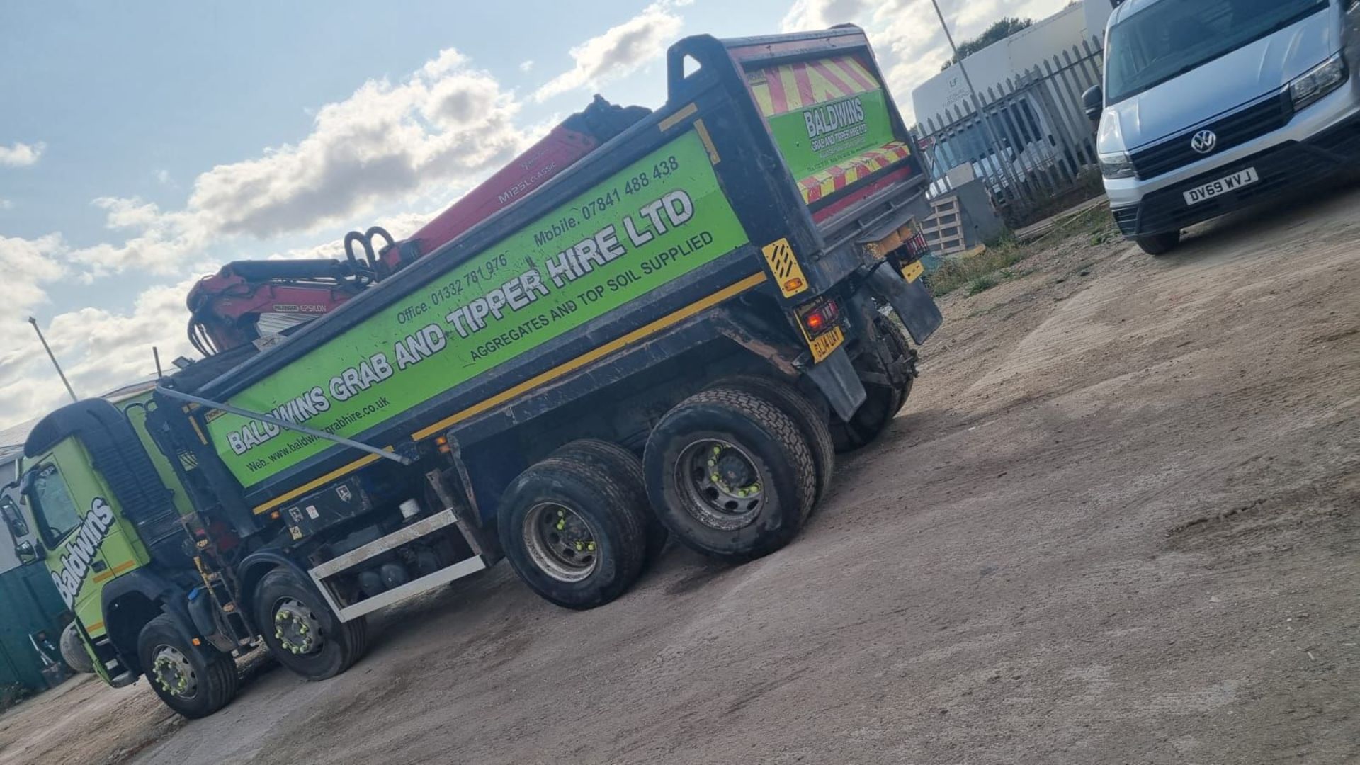 2014 Volvo FMX Grabber Tipper - 414217km / 257382 Miles - MOT to 30th Sep 25 Epsilon Crane - Image 3 of 20