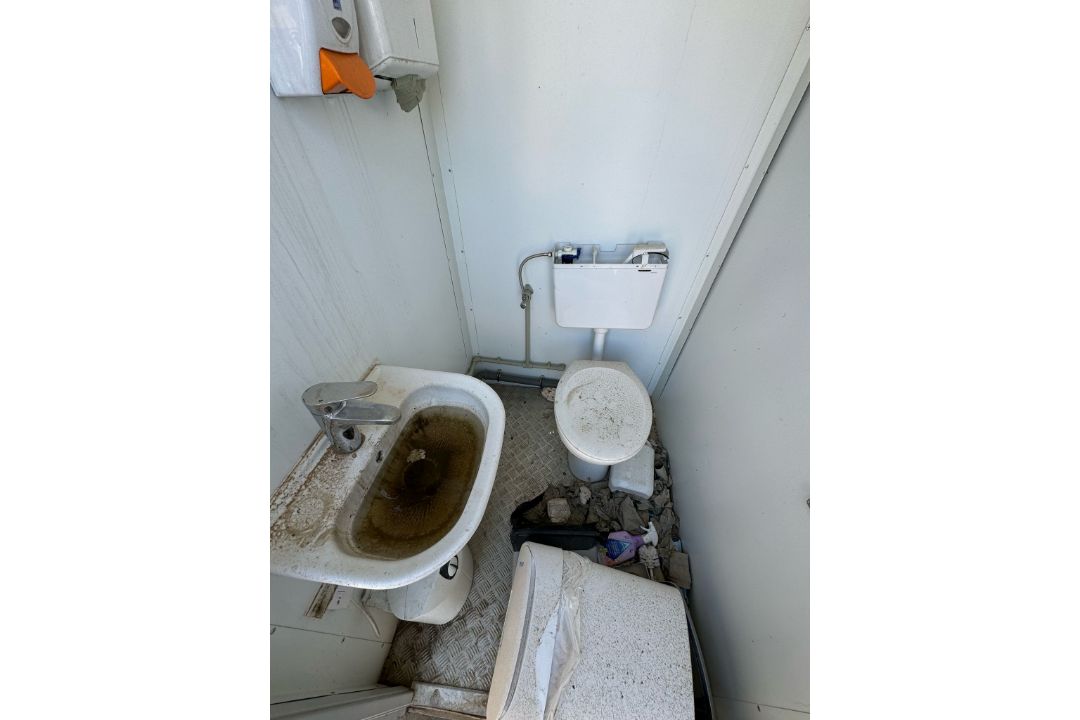Single Site Toilet Block - Image 6 of 6