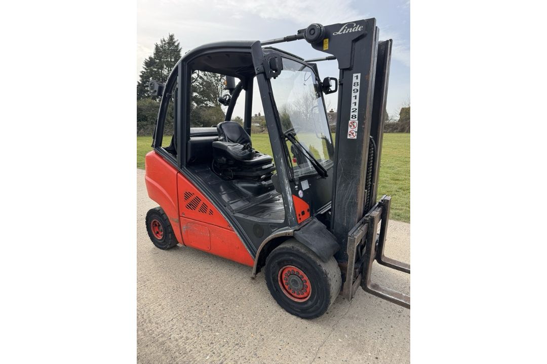 Linde H30 3 Tonne Gas Forklift, Container Spec - Image 5 of 6