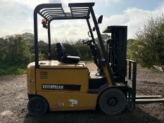 Caterpillar 2.5 Tonne Electric Forklift, 4480 Hours, 3.7m Full Free Lift, Side Shift, Incl. Charger