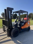 Doosan 4 Tonne gas Container Spec Forklift Truck