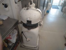 Dough Press, Single Phase 240v, One Person Operation