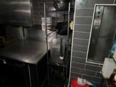 4 Tier Wired Shelving, No Reserve