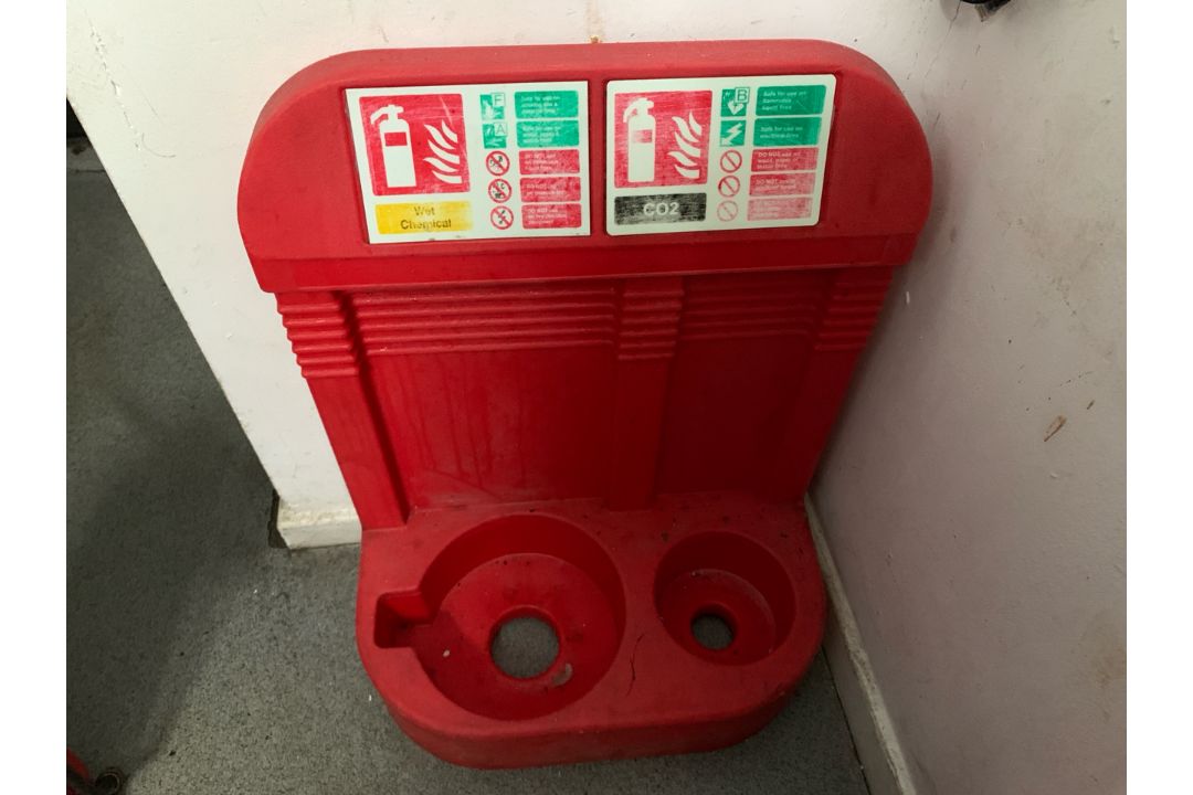 Fire Extinguishers And Stand, No Reserve - Image 3 of 4