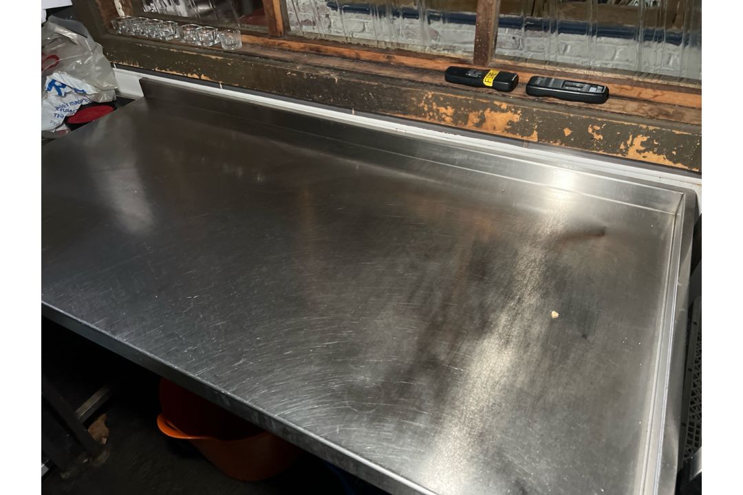 Stainless Steel Counter Top, No Reserve - Image 3 of 3