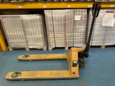 CAT 2500kg slump Truck