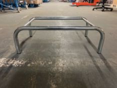 10 x Basket Holders - No Reserve