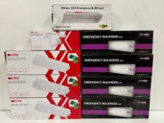 9 Assorted Bulkhead Lights - No Reserve