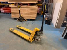 SHS 2500kg Pallet Truck