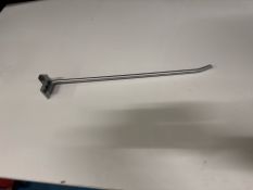 Pallet of Silver Storefront Rail Bars, Straight Arms & Prongs To Fit An RSB, Approx 1200 Pieces