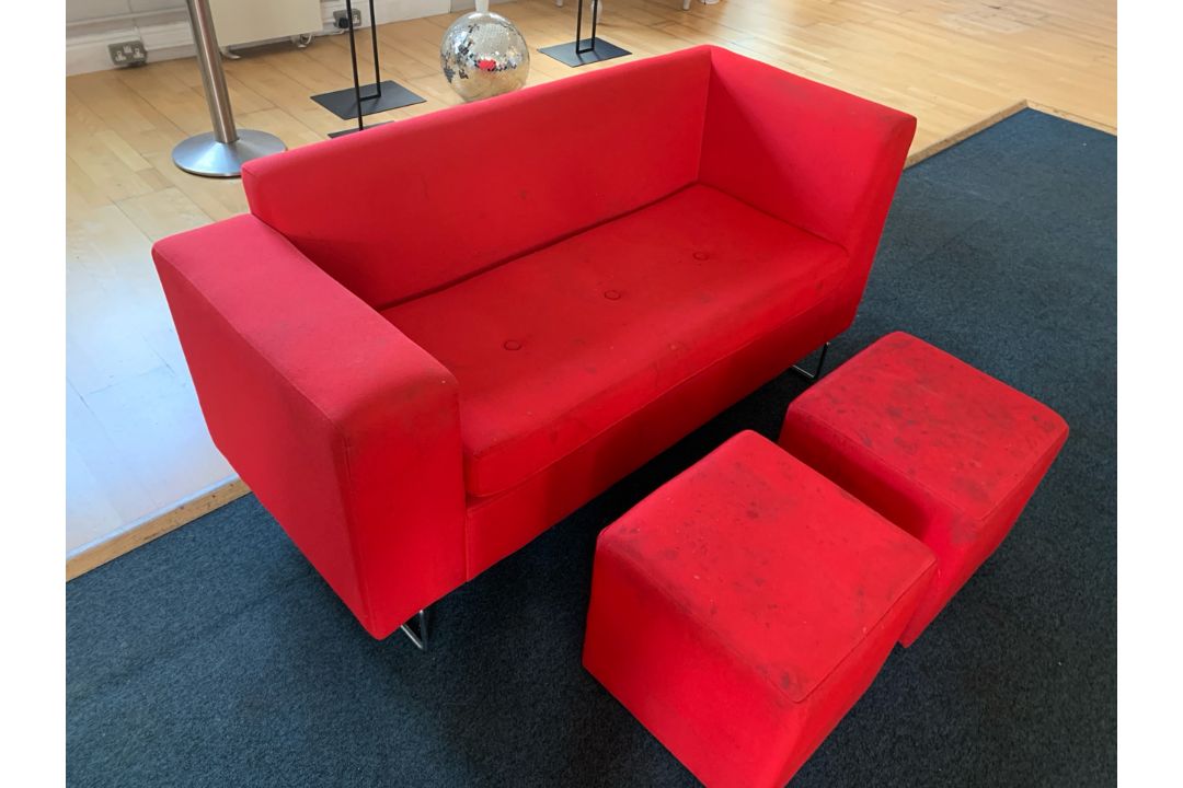 Red Felt Two Seater Sofa With 2 x Foot Stools.- NO RESERVE - Image 4 of 9