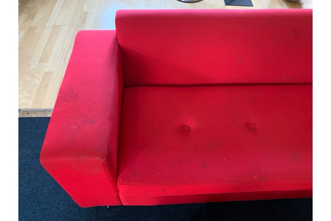 Red Felt Two Seater Sofa With 2 x Foot Stools.- NO RESERVE - Image 7 of 9