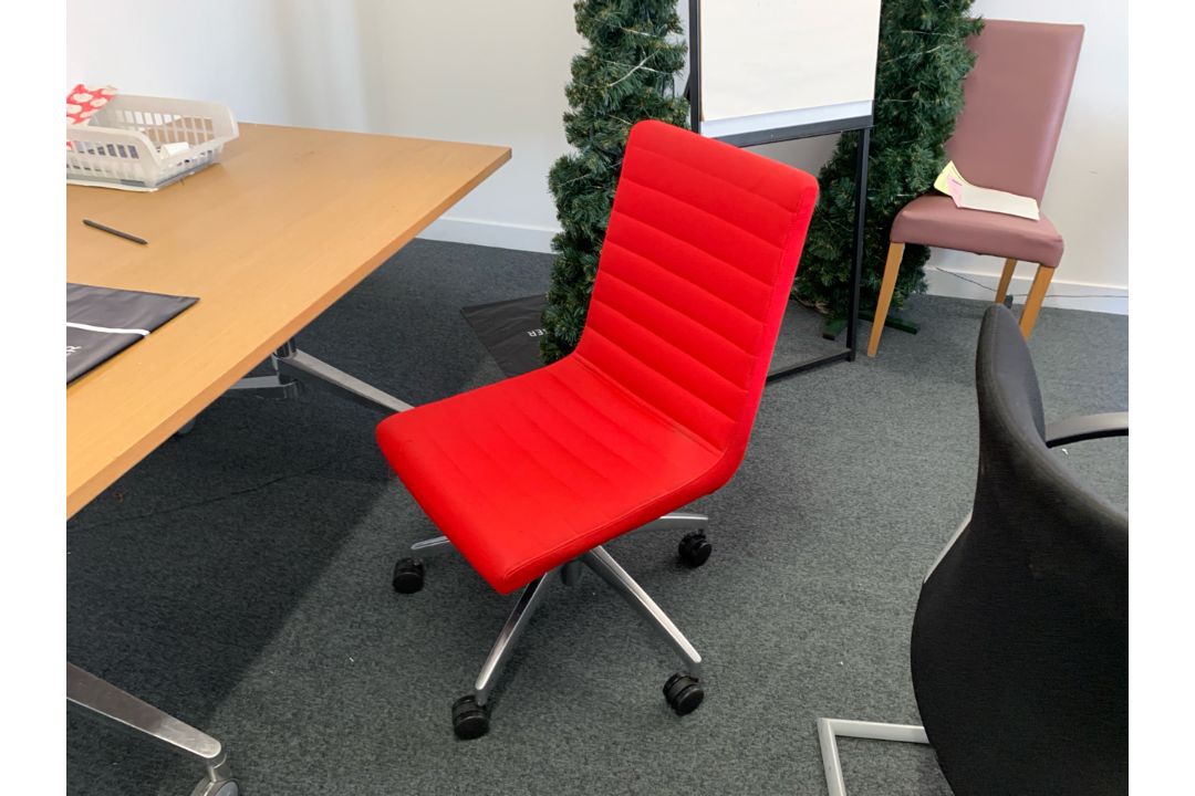 Wheeled Rectangular Straight Desk & Red Felt Wheeled Office Chair- NO RESERVE - Image 12 of 12