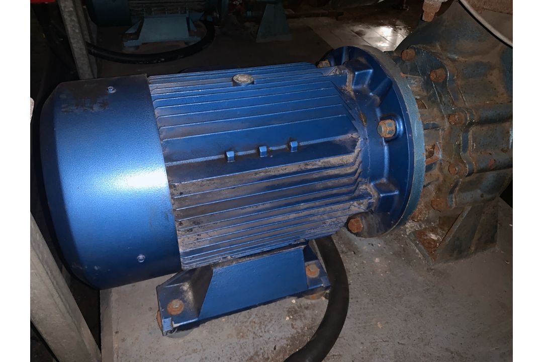 Alpak Induction Motor B.S.5000 - Image 4 of 6