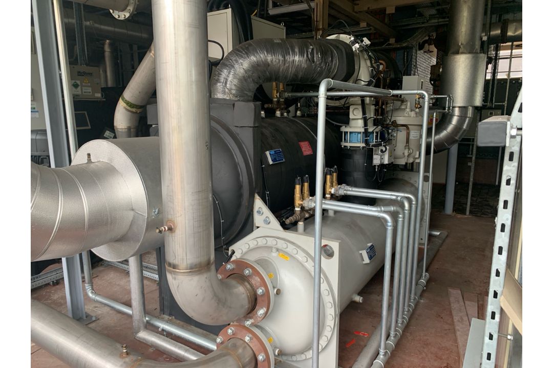 Daikin Centrifugal Compressor Chiller - Image 7 of 27