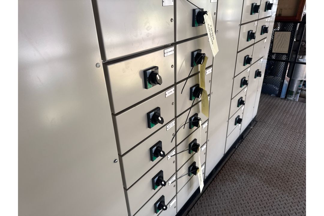 Armah Switchgear - Image 6 of 10
