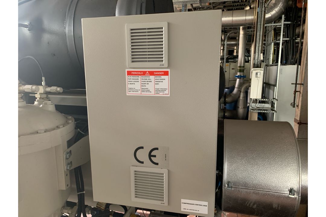 Daikin Centrifugal Compressor Chiller - Image 12 of 27