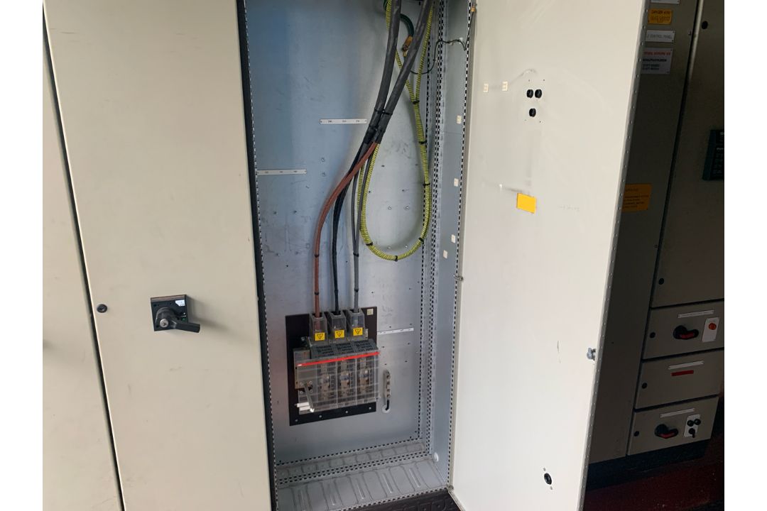 Daikin Centrifugal Compressor Chiller - Image 5 of 27