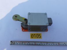 SWITCH SNAPLOCK SERIES 60, 3 In Total - No Reserve