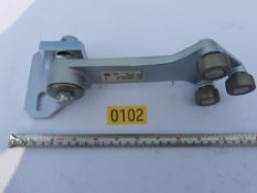 DOOR GUIDE LOWER COMPLETE KIEK - No Reserve