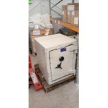 Safe 6 - Digital Lock Grey -No Reserve