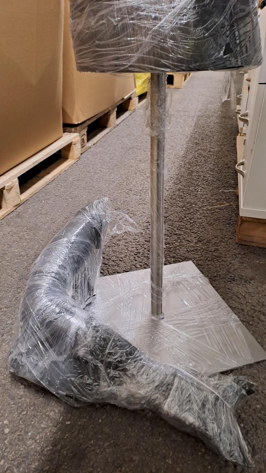 NEW Grey Female Torso-No Reserve - Image 2 of 3